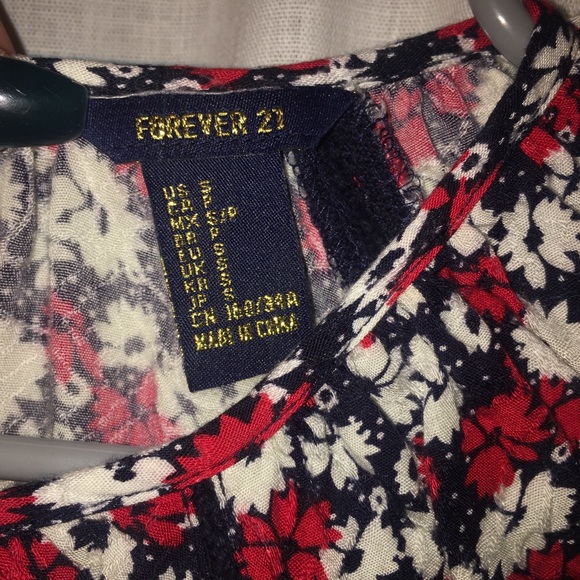 Long sleeve cropped blouse - Picture 2 of 3